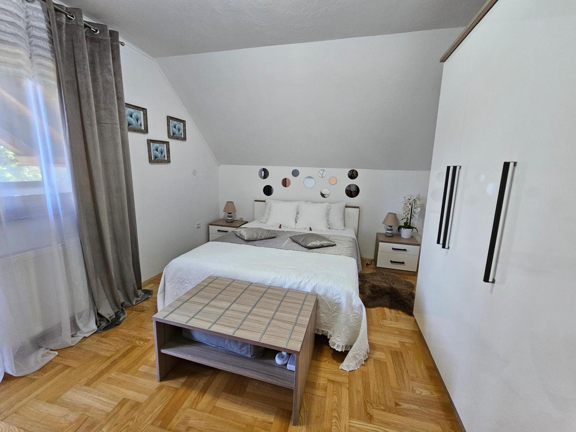 Apartment Majetic Gornji Vaganac Екстер'єр фото