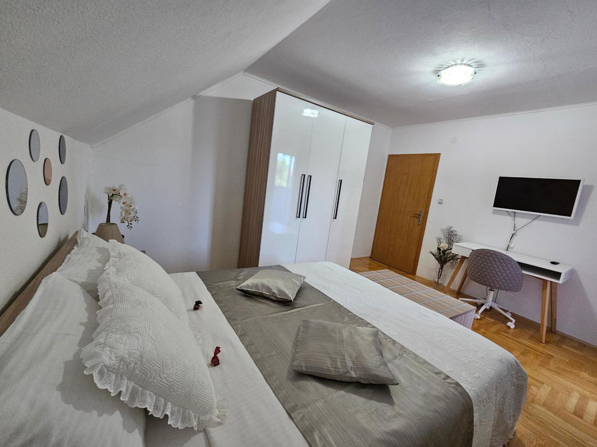 Apartment Majetic Gornji Vaganac Екстер'єр фото