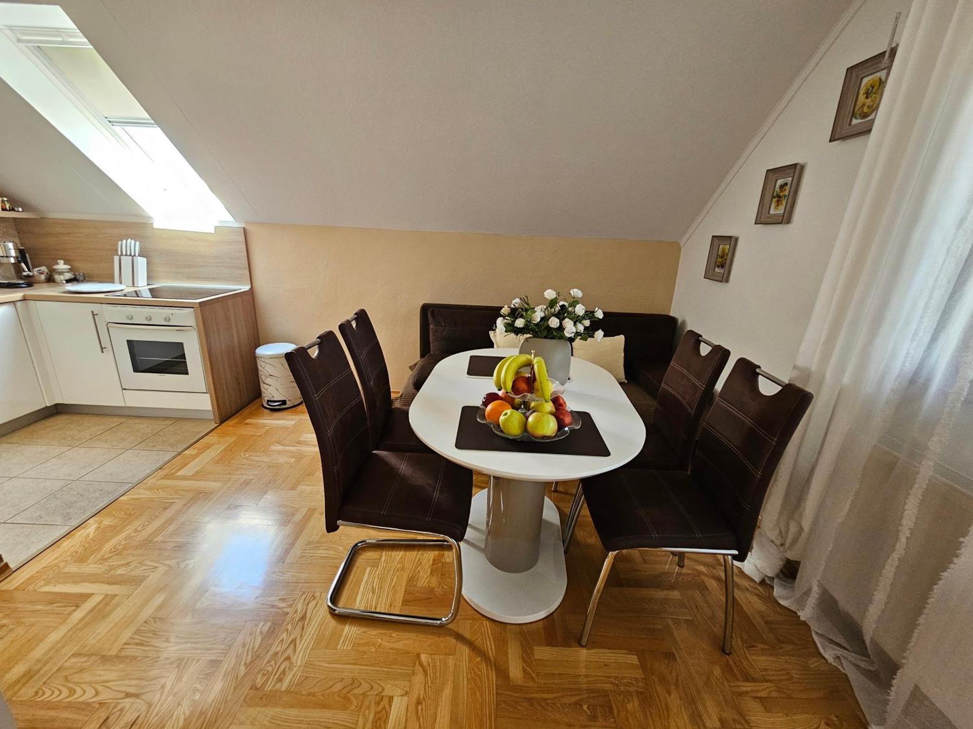 Apartment Majetic Gornji Vaganac Екстер'єр фото