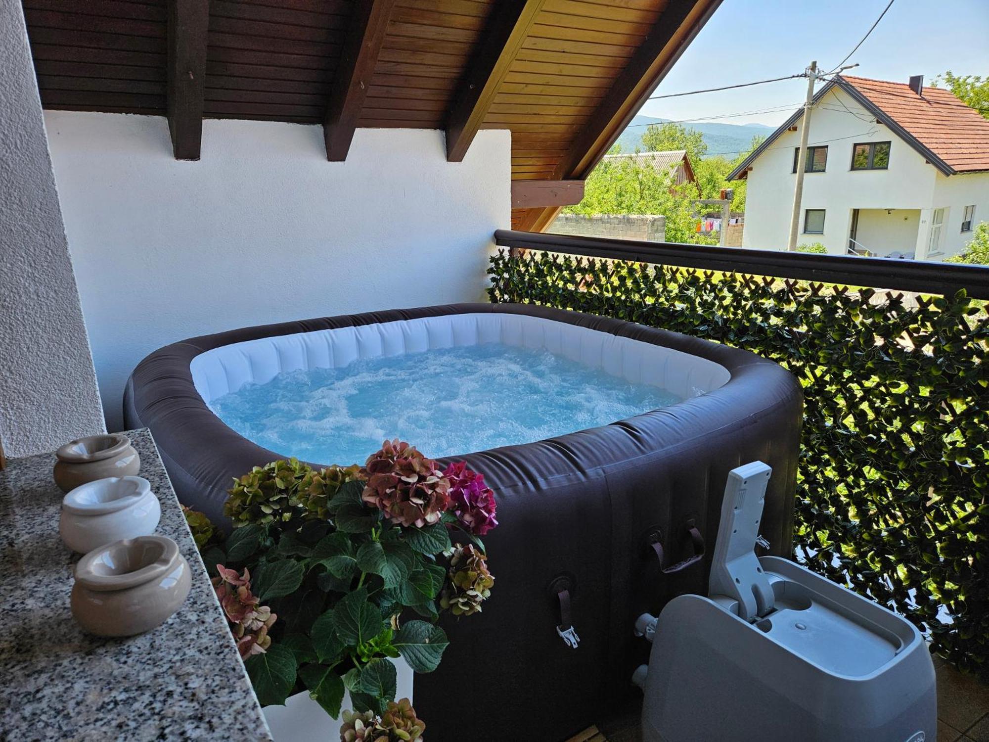 Apartment Majetic Gornji Vaganac Екстер'єр фото